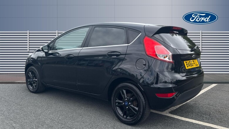 Ford Fiesta 1.25 82 Zetec 5dr Petrol Hatchback